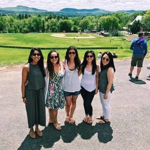 Meet your Posher, Adriana